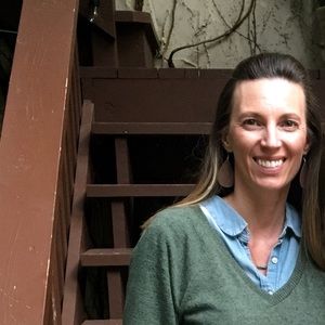 Meet your Posher, Lisa